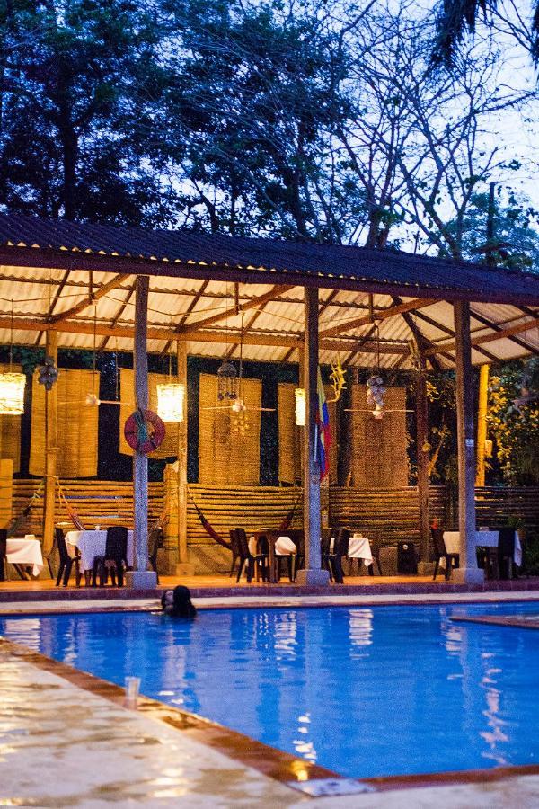 Hotel Restaurante Selva Negra Turbaco Ngoại thất bức ảnh